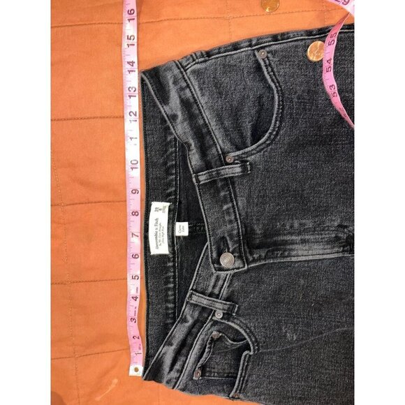 Abercrombie & Fitch THE 90'S Slim Straight Ultra High Rise Jeans Size 29 - Picture 6 of 10